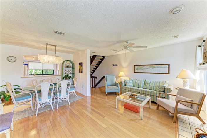 Image No.10-Propriété de 2 chambres à vendre à Sarasota