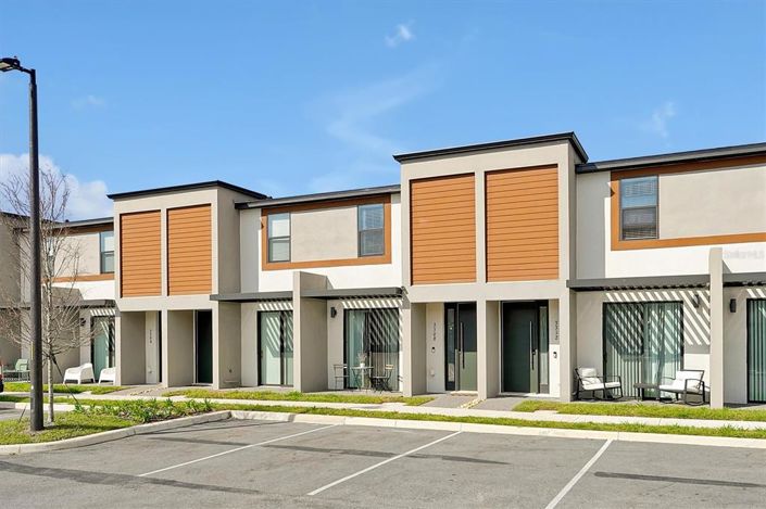 Image No.2-Maison de ville de 3 chambres à vendre à Kissimmee