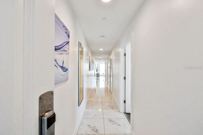 Image No.20-Propriété de 2 chambres à vendre à Treasure Island