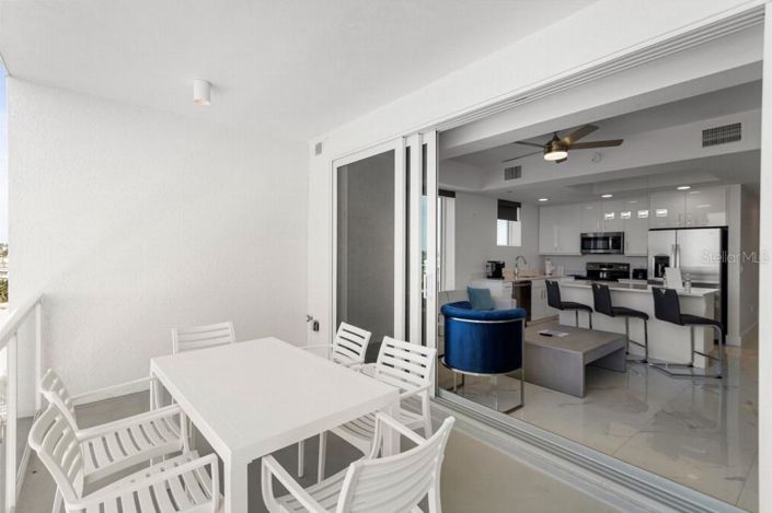 Image No.3-Propriété de 2 chambres à vendre à Treasure Island