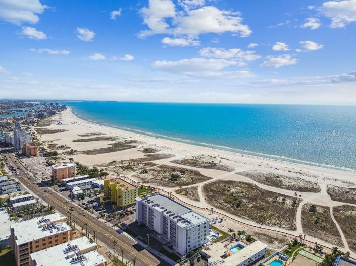 Image No.30-Propriété de 2 chambres à vendre à Treasure Island