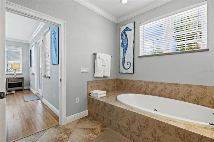 Image No.23-Propriété de 4 chambres à vendre à Holmes Beach