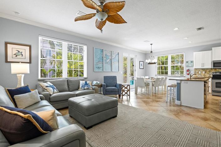 Image No.5-Propriété de 4 chambres à vendre à Holmes Beach