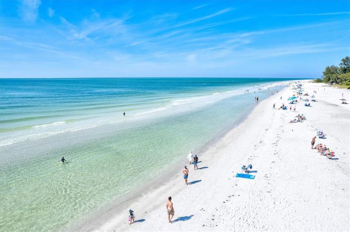 Image No.57-Propriété de 4 chambres à vendre à Holmes Beach