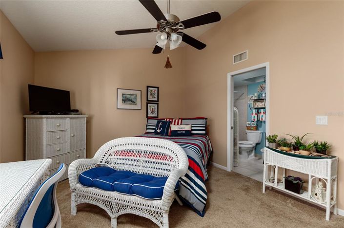 Image No.36-Propriété de 2 chambres à vendre à Treasure Island