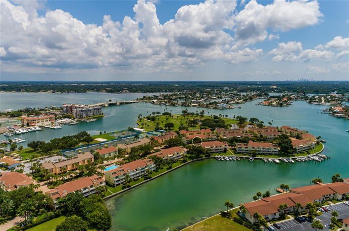 Image No.46-Propriété de 2 chambres à vendre à Treasure Island
