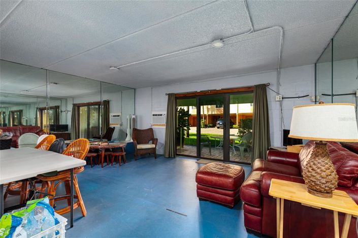 Image No.55-Propriété de 2 chambres à vendre à Treasure Island