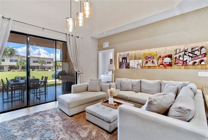 Image No.3-Maison de ville de 4 chambres à vendre à Kissimmee