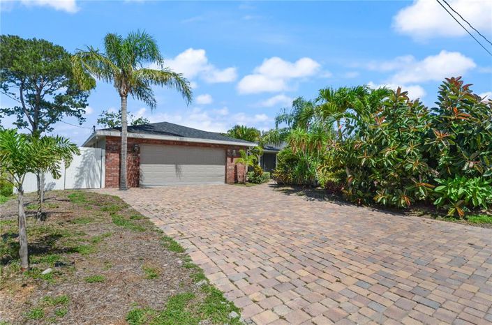 Image No.2-Propriété de 4 chambres à vendre à Haines City