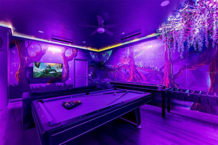 Image No.47-8 Bed Property for sale