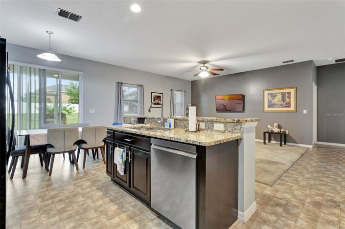 Image No.10-Propriété de 4 chambres à vendre à Haines City