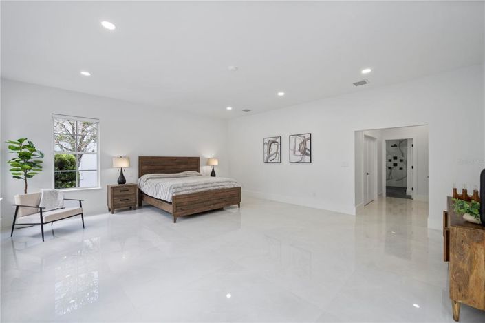 Image No.14-Propriété de 5 chambres à vendre à Orlando