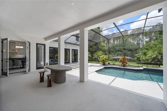 Image No.33-Propriété de 5 chambres à vendre à Orlando