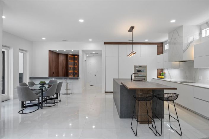 Image No.8-Propriété de 5 chambres à vendre à Orlando