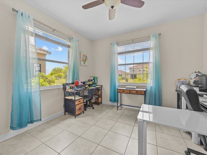 Image No.12-Propriété de 5 chambres à vendre à Davenport