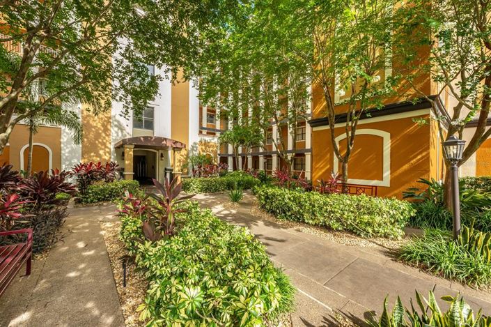 Image No.4-Propriété de 3 chambres à vendre à Orlando