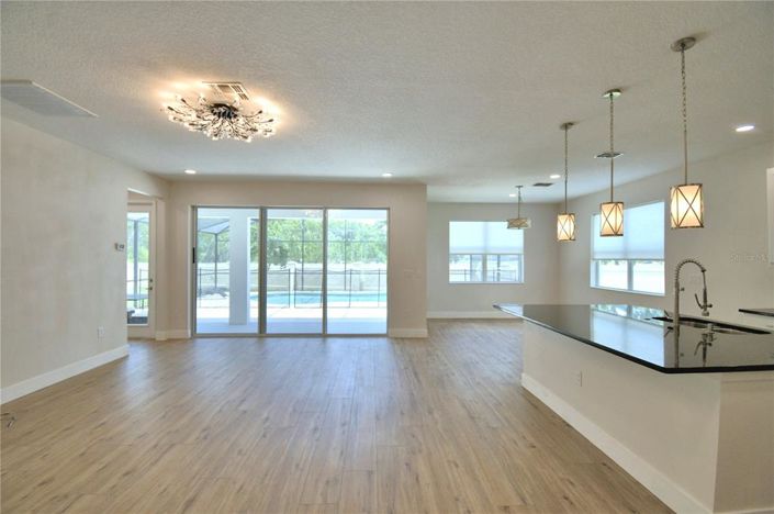 Image No.10-Propriété de 5 chambres à vendre à Kissimmee