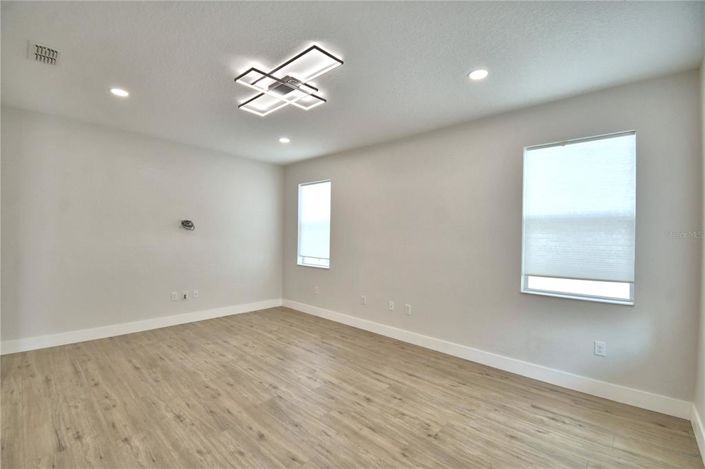 Image No.6-Propriété de 5 chambres à vendre à Kissimmee