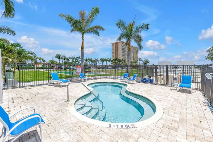 Image No.30-Propriété de 2 chambres à vendre à Floride