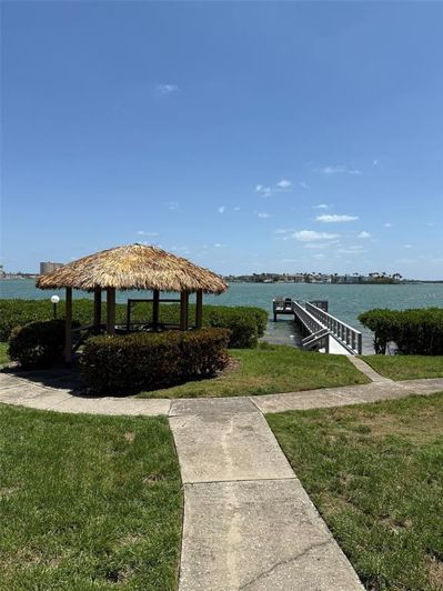 Image No.32-Propriété de 1 chambre à vendre à Floride