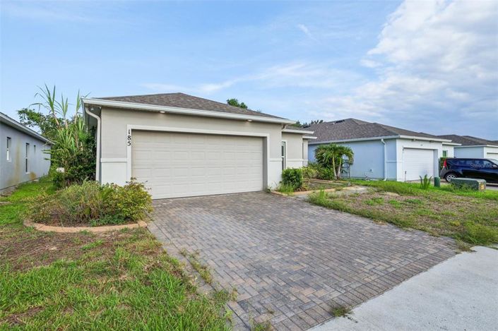 Image No.36-3 Bed Property for sale