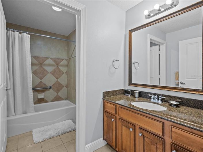 Image No.20-Propriété de 3 chambres à vendre à Reunion