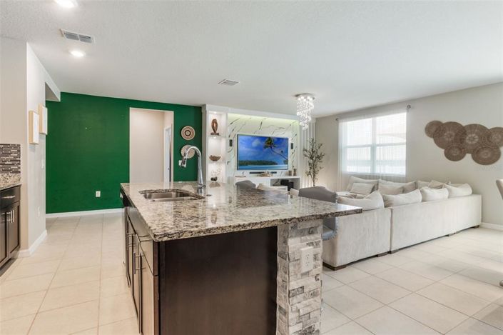 Image No.14-Propriété de 4 chambres à vendre à Haines City