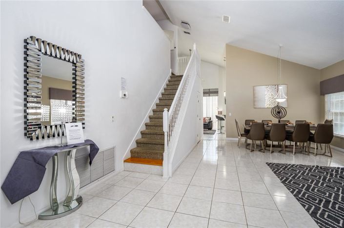 Image No.16-6 Bed Property for sale