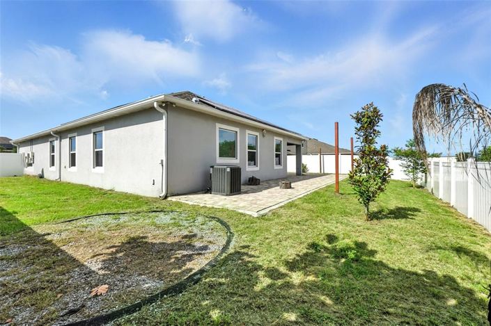 Image No.25-3 Bed Property for sale