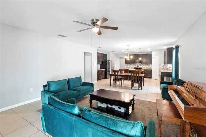 Image No.6-3 Bed Property for sale