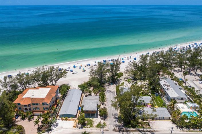 Image No.6-Propriété de 4 chambres à vendre à Holmes Beach