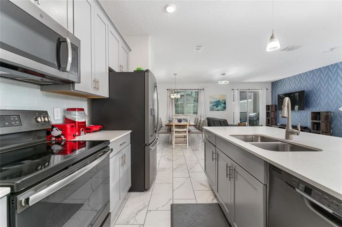 Image No.3-Maison de ville de 5 chambres à vendre à Kissimmee