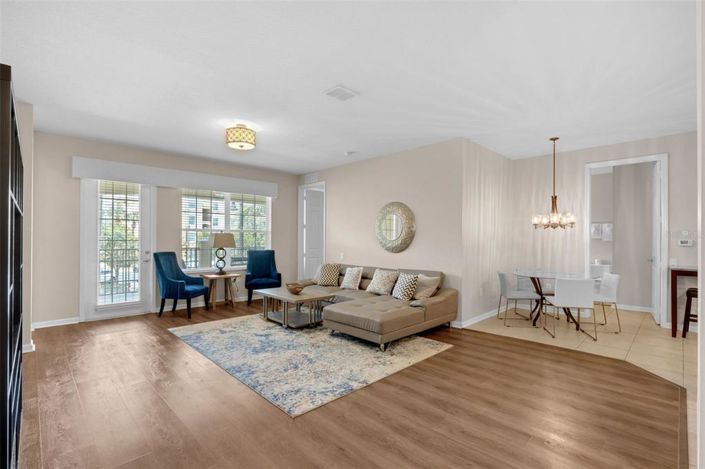 Image No.11-Propriété de 2 chambres à vendre à Orlando