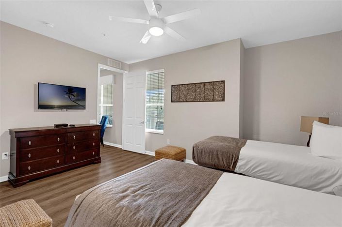 Image No.23-Propriété de 2 chambres à vendre à Orlando