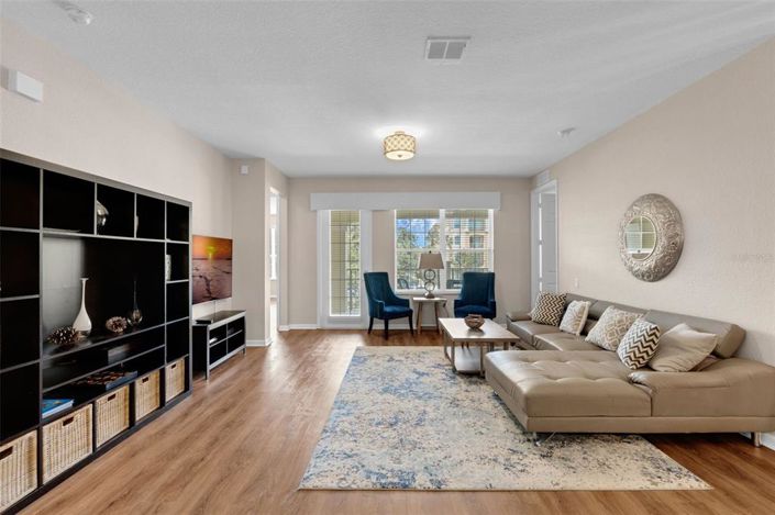 Image No.9-Propriété de 2 chambres à vendre à Orlando