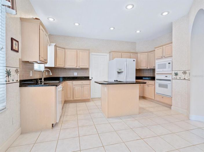 Image No.16-Propriété de 3 chambres à vendre à Sarasota