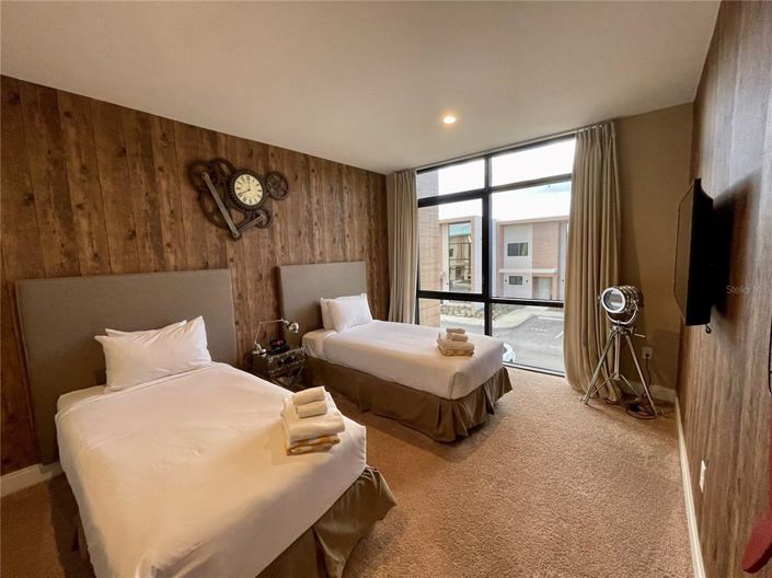 Image No.19-4 Bed Townhouse for sale