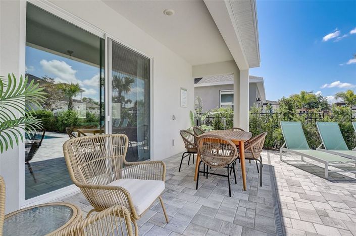 Image No.21-6 Bed Property for sale