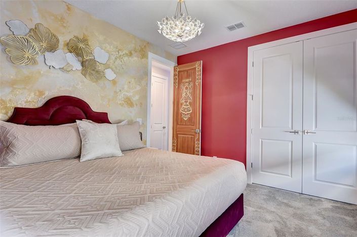 Image No.58-6 Bed Property for sale