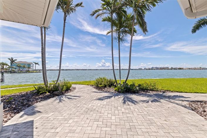 Image No.2-Propriété de 3 chambres à vendre à Treasure Island