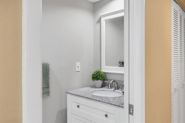 Image No.18-Propriété de 2 chambres à vendre à Sarasota