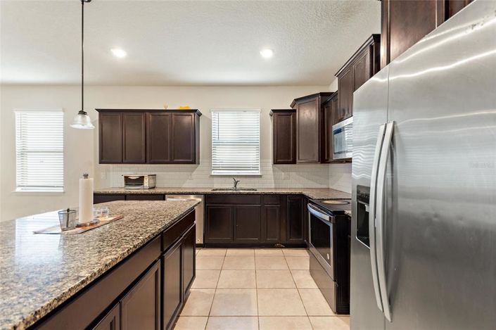 Image No.10-Propriété de 4 chambres à vendre à Davenport