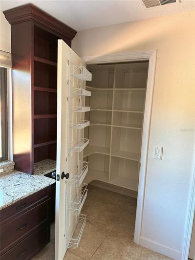 Image No.40-Maison de ville de 2 chambres à vendre à Treasure Island