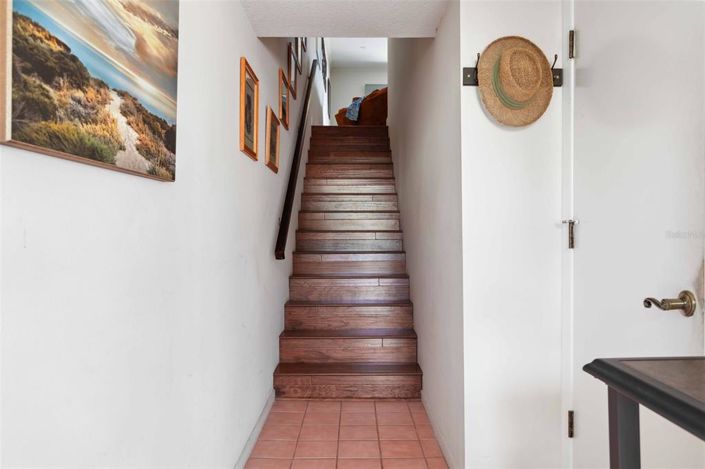 Image No.9-Maison de ville de 2 chambres à vendre à Treasure Island