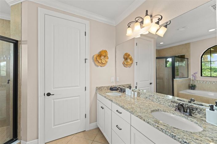 Image No.29-Propriété de 5 chambres à vendre à Reunion