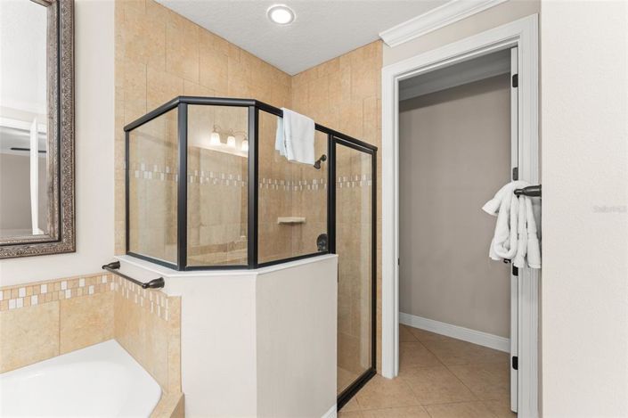 Image No.30-Propriété de 5 chambres à vendre à Reunion