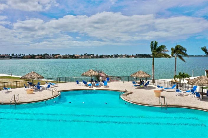 Image No.32-2 Bed Property for sale