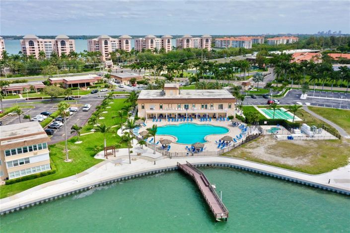 Image No.33-2 Bed Property for sale