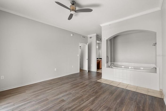 Image No.12-Propriété de 4 chambres à vendre à Orlando