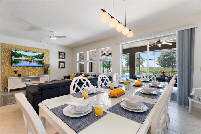 Image No.10-7 Bed Property for sale